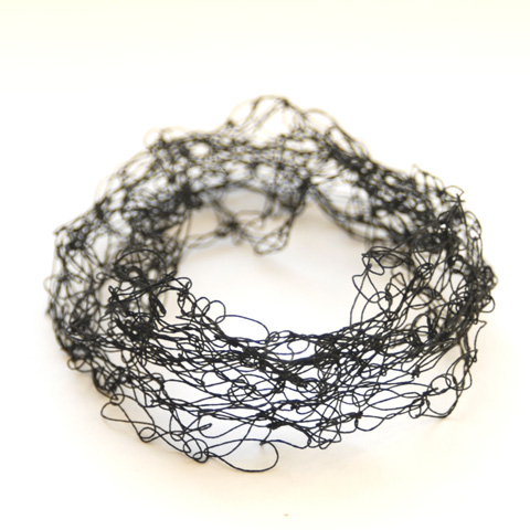wp_PaperPhine_Bracelet_Superfine_Black_Square