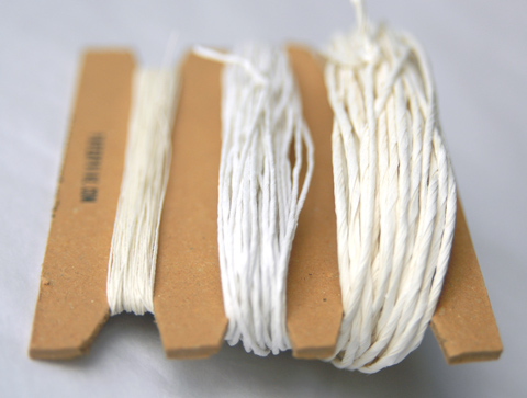 wp_PaperPhine_White_Selection_Thick_02 White Shades of Paper Yarn by PaperPhine