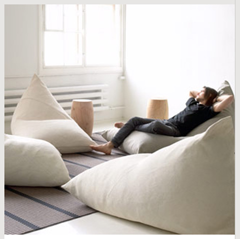 Woodnotes: Lounge Chair Woodnotes: Lounge Chair