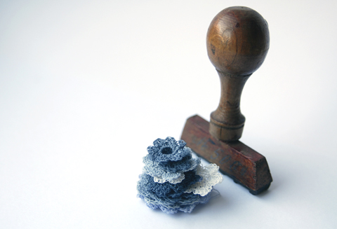 PaperPhine's Blue Small Crocheted PaperYarn Flowers PaperPhine's Blue Small Crocheted PaperYarn Flowers