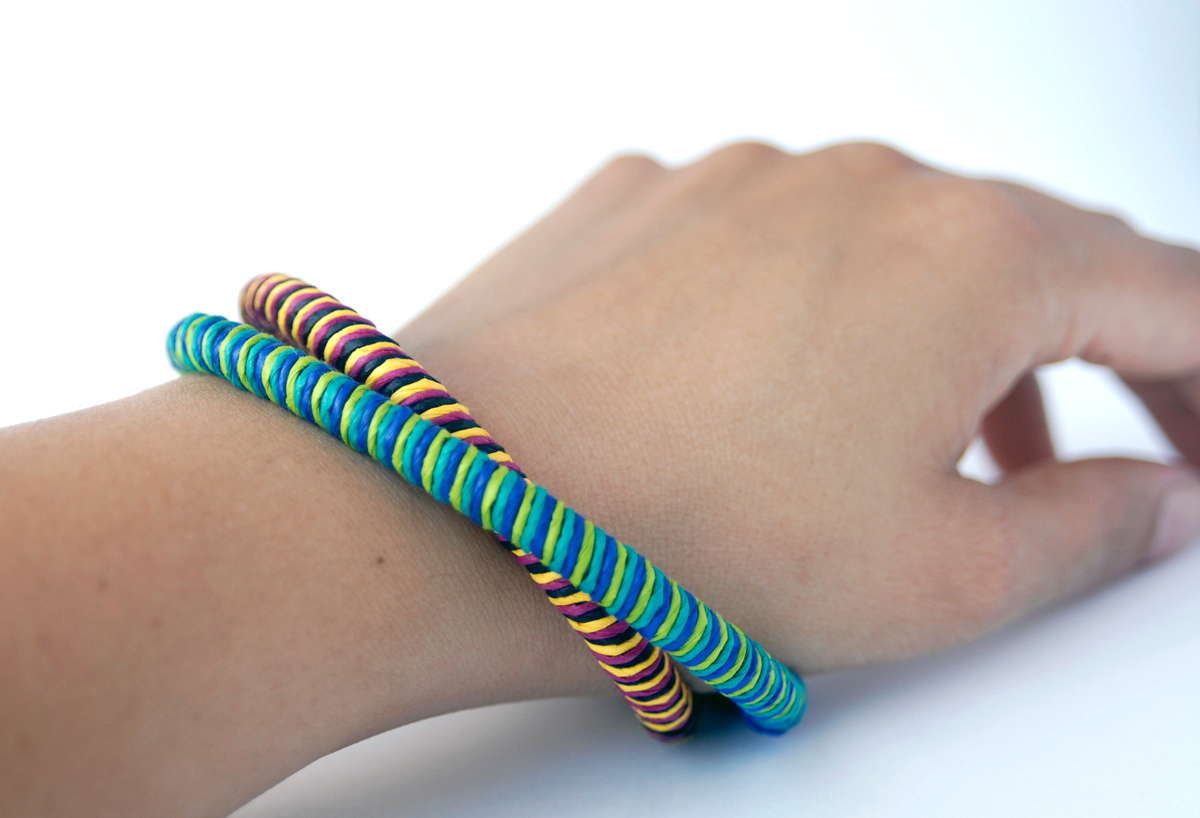 PaperPhine: DIY tutorial Paper Bracelet - Paper Bangle