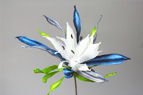 Paper Flowers made of Paper Twine Paper Flowers made of Paper Twine
