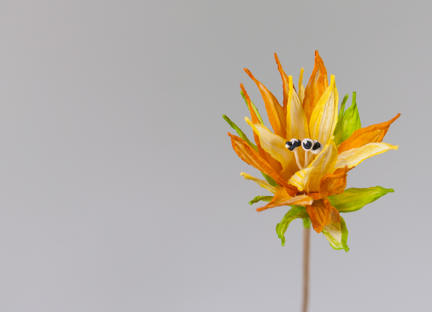 PaperPhine Paperflower PaperTwine Flower Orange Paperyarn