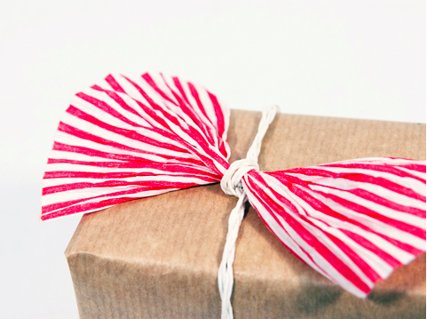 PaperPhine: Gift Wrapping