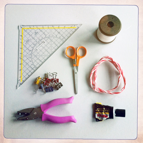 Made by PaperPhine: Paper Twine Circles / Garland / DIY Instructions