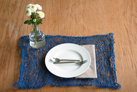 PaperPhine: Kitted Place Mats made of Paper Twine / Table Runner / Paper Place Mat