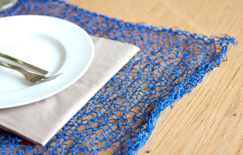PaperPhine: Kitted Place Mats made of Paper Twine / Table Runner / Paper Place Mat