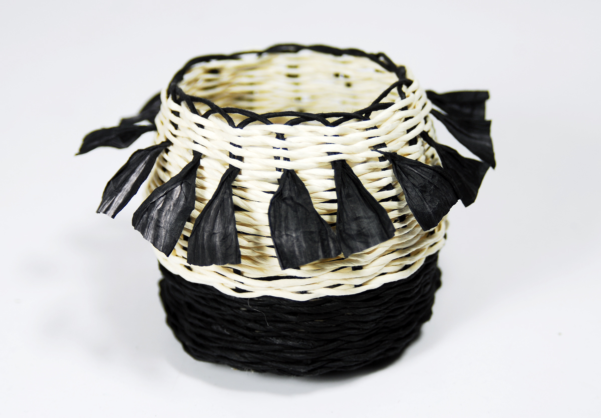 PaperPhine: Small Black-and-White Paper Twine Basket